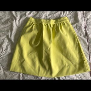J crew Women Skirt size 0 New without tag